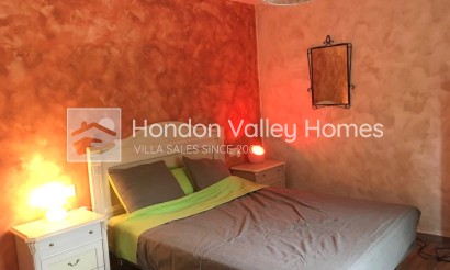 Wiederverkauf - Villa - Hondón de las Nieves
