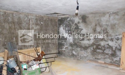 Wiederverkauf - Villa - Hondón de las Nieves