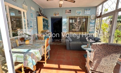 Herverkoop - Villa - Hondón de las Nieves