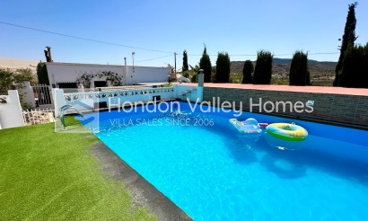 Herverkoop - Villa - Hondón de las Nieves