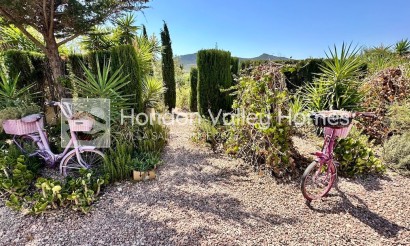 Herverkoop - Villa - Hondón de las Nieves