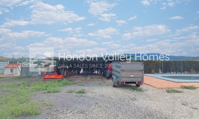 Resale - Villa - Hondón de las Nieves