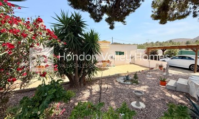 Resale - Semi - Detached Villa - La Romana