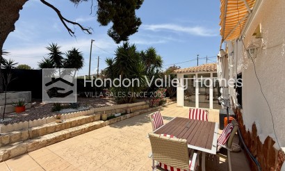 Resale - Semi - Detached Villa - La Romana