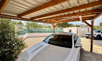 Resale - Semi - Detached Villa - La Romana