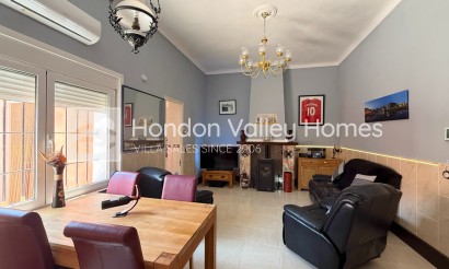 Resale - Semi - Detached Villa - La Romana