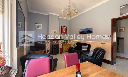 Resale - Semi - Detached Villa - La Romana
