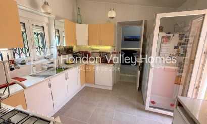 Resale - Semi - Detached Villa - La Romana