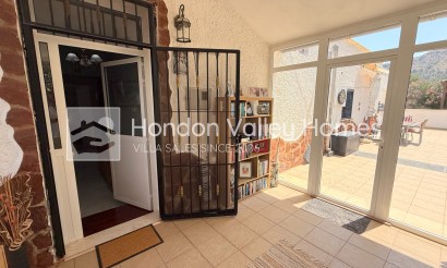 Resale - Semi - Detached Villa - La Romana