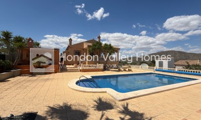 Reventa - Villa - Hondón de los Fráiles
