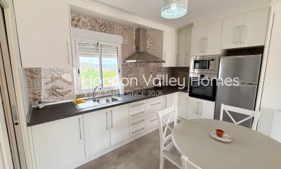 Reventa - Villa - Hondón de los Fráiles
