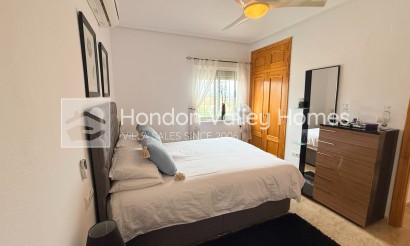 Reventa - Villa - Hondón de los Fráiles
