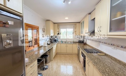 Reventa - Villa - Hondón de los Fráiles