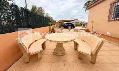 Reventa - Villa - Hondón de los Fráiles