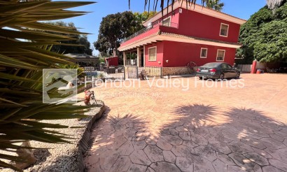Reventa - Finca Country Property - Los Montesinos