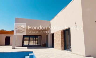 Obra Nueva / En Proyecto - Villa - Macisvenda
