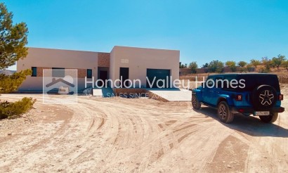 Obra Nueva / En Proyecto - Villa - Macisvenda