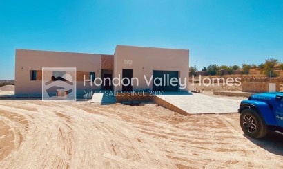 Obra Nueva / En Proyecto - Villa - Macisvenda
