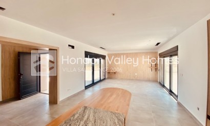 Obra Nueva / En Proyecto - Villa - Macisvenda