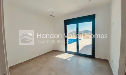 Obra Nueva / En Proyecto - Villa - Macisvenda
