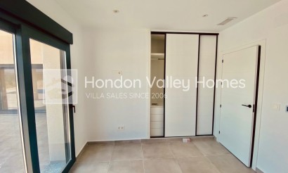 Obra Nueva / En Proyecto - Villa - Macisvenda