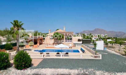 Herverkoop - Villa - Hondón de los Fráiles