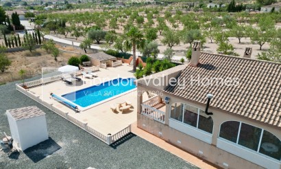 Herverkoop - Villa - Hondón de los Fráiles