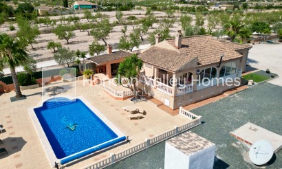 Herverkoop - Villa - Hondón de los Fráiles