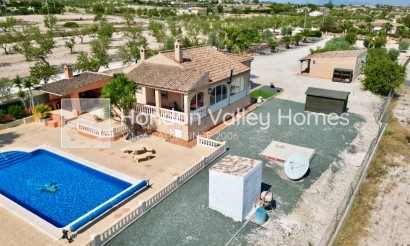 Herverkoop - Villa - Hondón de los Fráiles