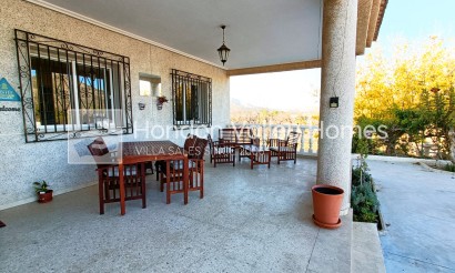 Herverkoop - Villa - Barbarroja