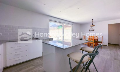 Herverkoop - 3. Semi - Detached Villa - Barbarroja