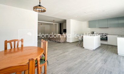 Herverkoop - 3. Semi - Detached Villa - Barbarroja