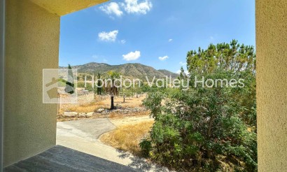 Herverkoop - 3. Semi - Detached Villa - Barbarroja