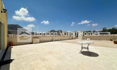 Herverkoop - 3. Semi - Detached Villa - Barbarroja