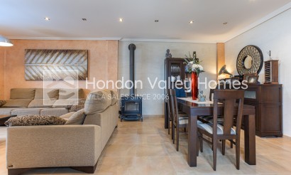 Herverkoop - Detached Villa - Montesinos - La Herrada