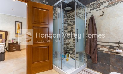 Herverkoop - Detached Villa - Montesinos - La Herrada