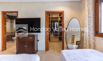 Herverkoop - Detached Villa - Montesinos - La Herrada