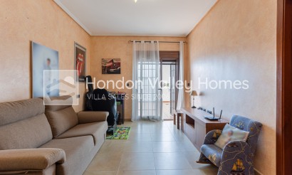 Herverkoop - Detached Villa - Montesinos - La Herrada