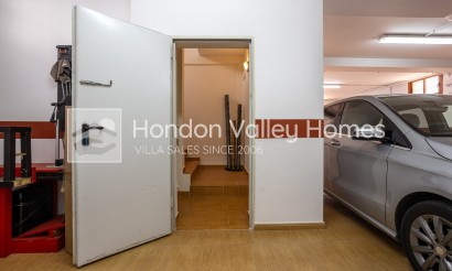 Herverkoop - Detached Villa - Montesinos - La Herrada