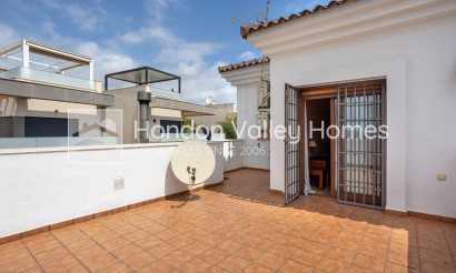 Herverkoop - Detached Villa - Montesinos - La Herrada