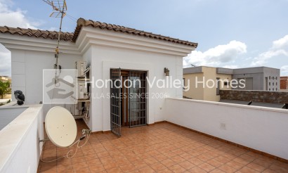 Herverkoop - Detached Villa - Montesinos - La Herrada