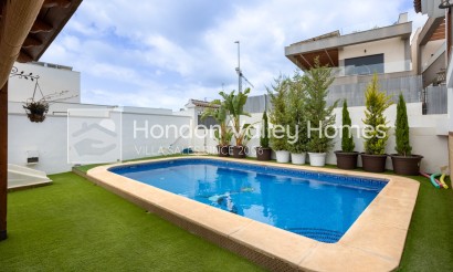 Herverkoop - Detached Villa - Montesinos - La Herrada