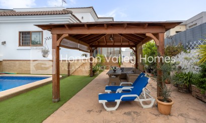 Herverkoop - Detached Villa - Montesinos - La Herrada