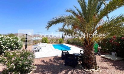 Herverkoop - Villa - Hondón de los Fráiles