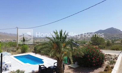 Herverkoop - Villa - Hondón de los Fráiles