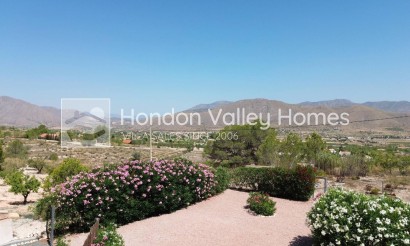 Herverkoop - Villa - Hondón de los Fráiles