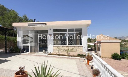 Herverkoop - Villa - Hondón de los Fráiles