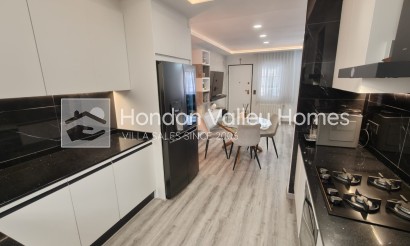 Herverkoop - House - Orihuela Costa - PAU 26