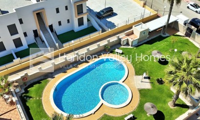 Herverkoop - House - Orihuela Costa - PAU 26