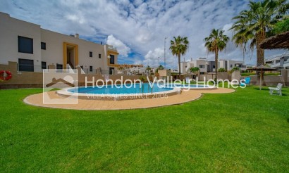 Herverkoop - House - Orihuela Costa - PAU 26
